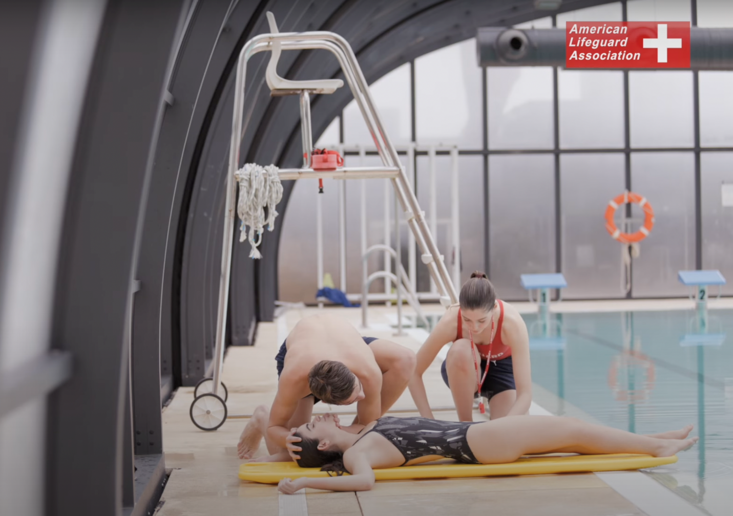 How Choosing the Right Lifeguard Course Can Boost Your Career Potential